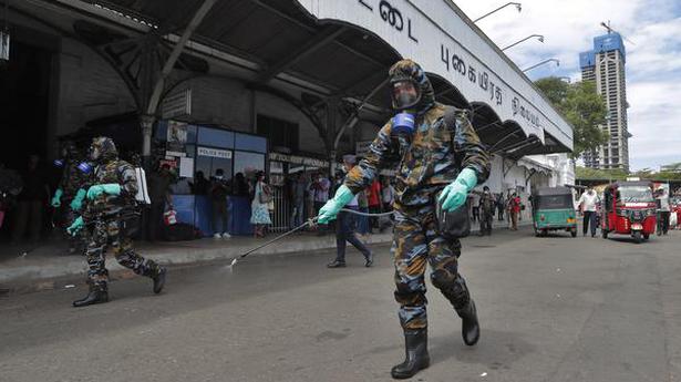Sri Lanka ends domestic travel restrictions amidst warnings