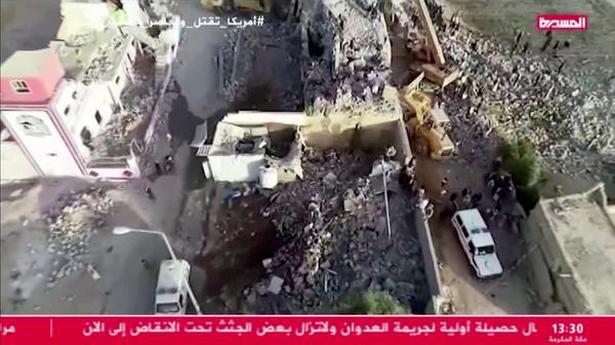 More than 100 dead or injured in air strike on Yemen prison