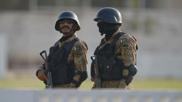 Pakistan arrests six terrorists for plotting attacks against army