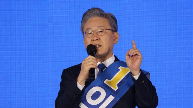 South Korea's ruling party nominates maverick politician in race