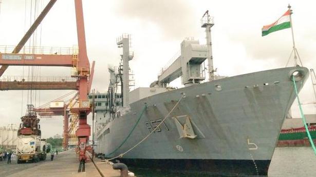 Naval ship Shakti with 100 tonnes of oxygen reaches Sri Lanka, amidst rapid increase in COVID-19 cases