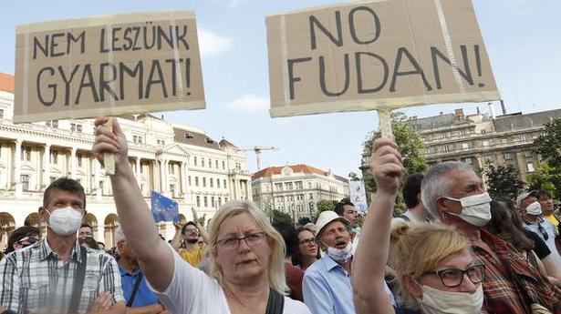 Hungarians protest against planned Chinese university campus