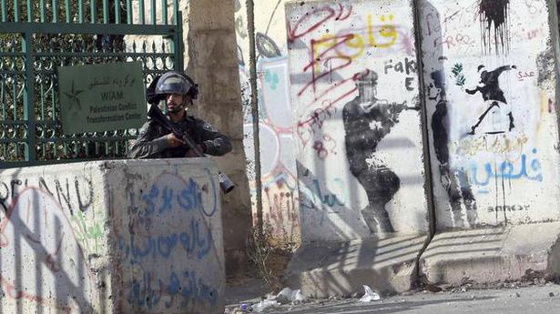4 Palestinian jail breakers captured by Israeli forces, 2 at large
