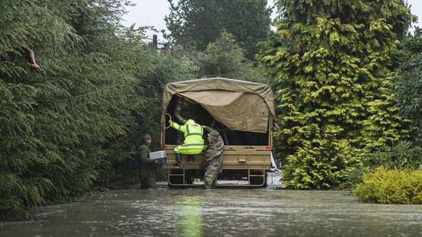 Hundreds evacuated from New Zealand floods
