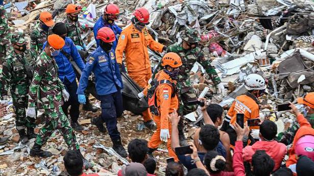 Indonesian leader promises compensation for plane crash