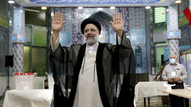 Hard-line judiciary head Ebrahim Raisi wins Iran presidency