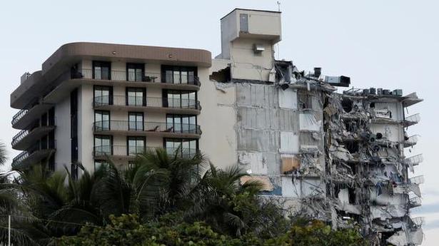 Condo tower partially collapses in Miami leaving one dead