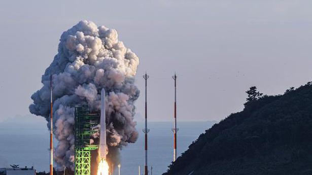 South Korea unsuccessfully test launches 1st domestically made space rocket
