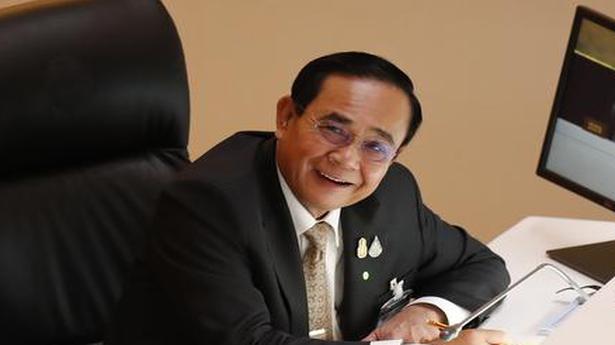 Thai PM survives no-confidence vote