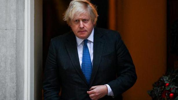 Kantor Boris Johnson meminta maaf atas pesta sebelum pemakaman kerajaan