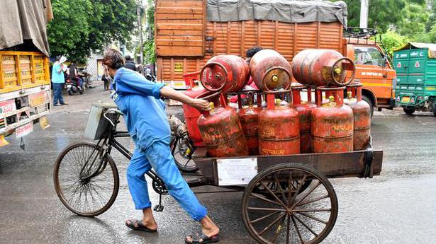 Congress slams hike in LPG prices