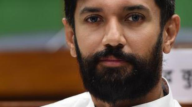 Is Paswan family for continuing stay at 12 Janpath?