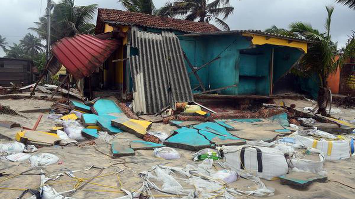 Cyclone Tauktae | Five killed as gale force winds, rain pummel Kerala,  Karnataka - The Hindu
