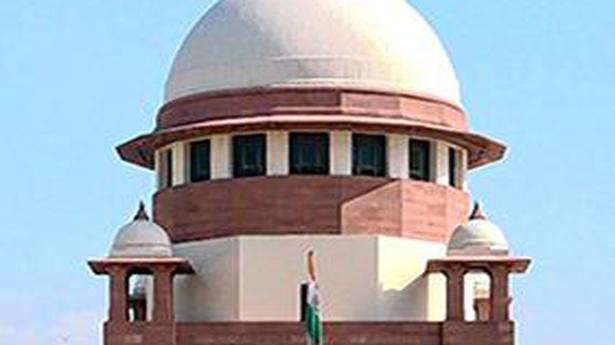 Ask State bar council to dispose complaints against advocates with a year: SC to BCI