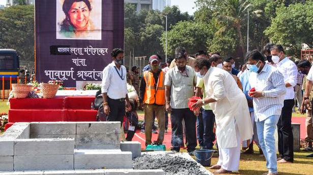 Lata Mangeshkar's ashes immersed in Ramkund in Nashik