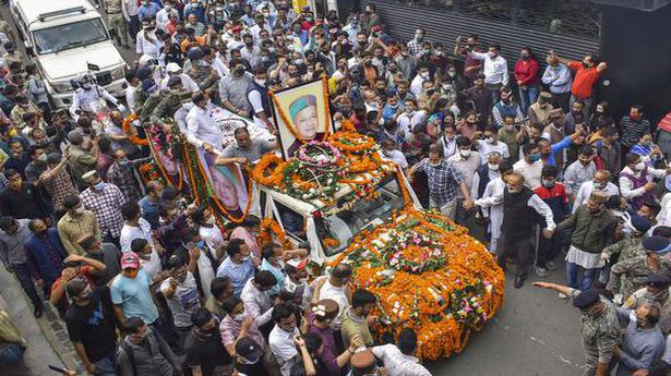 Former Himachal Pradesh CM Virbhadra Singh cremated with full state honours