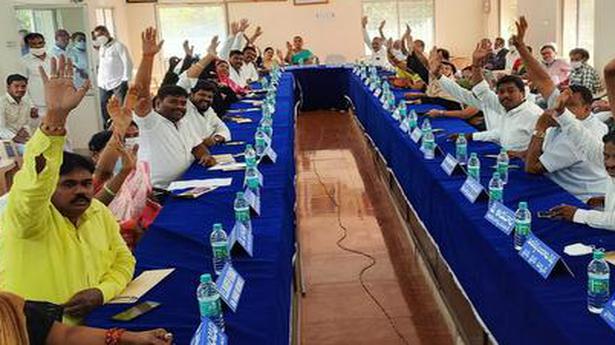 Municipal council seeks dist. headquarter status for Hindupur