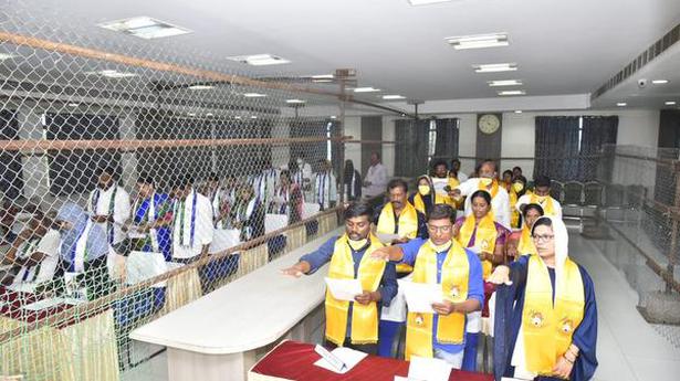 Prabhakar Reddy elected Tadipatri Municipal Chairman