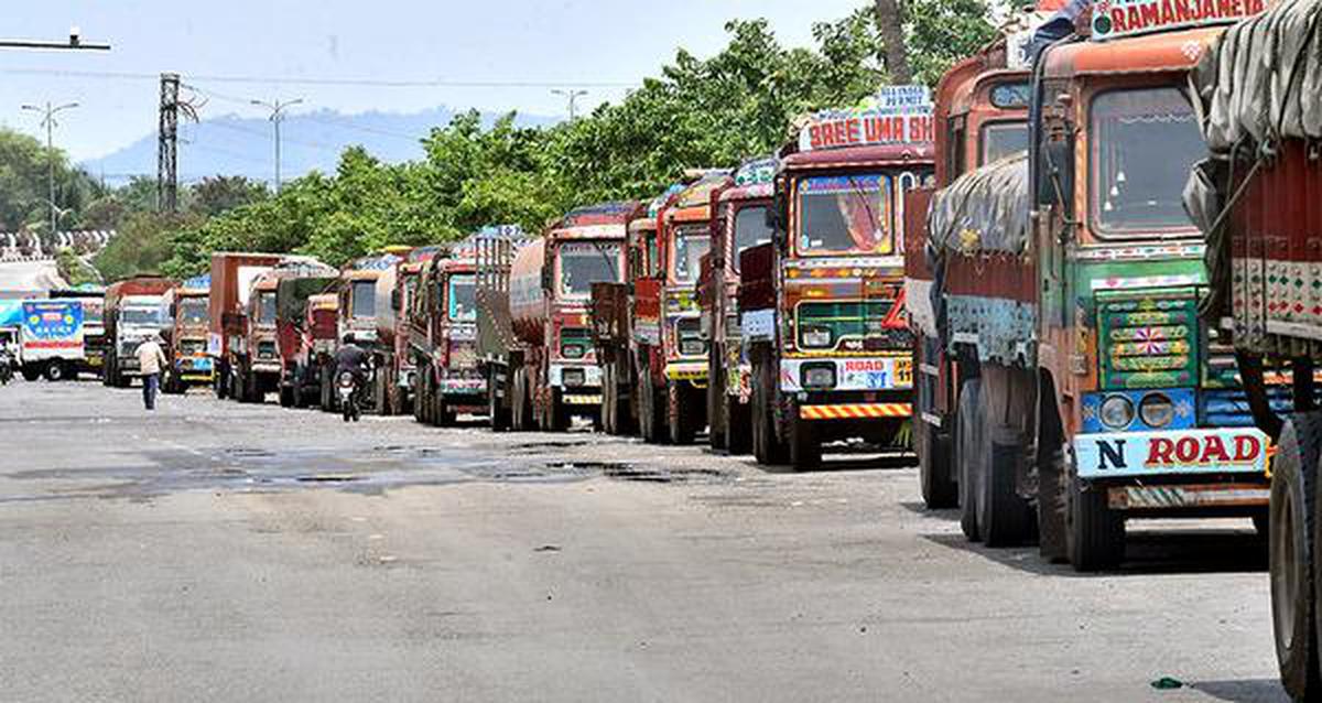 Lorry owners say that they have suffered losses of not less than ₹2 lakh per vehicle.
