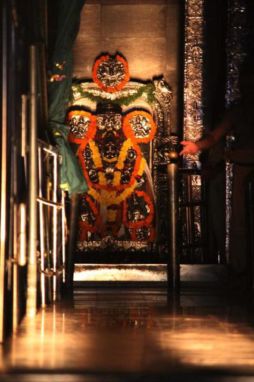 Sun rays touch deity's feet at Arasavilli temple