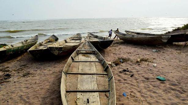 Six Kakinada fishermen stranded off Srikakulam coast rescued 