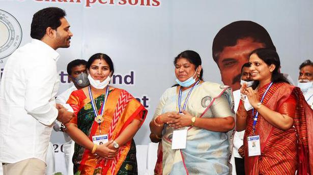 Strengthen service delivery at the grassroots: Jagan