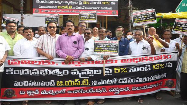 Cloth merchants stage protest