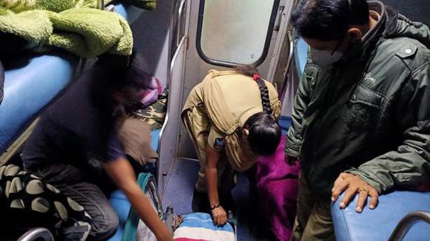 Bomb threat creates flutter in Bengaluru-bound Karnataka Express