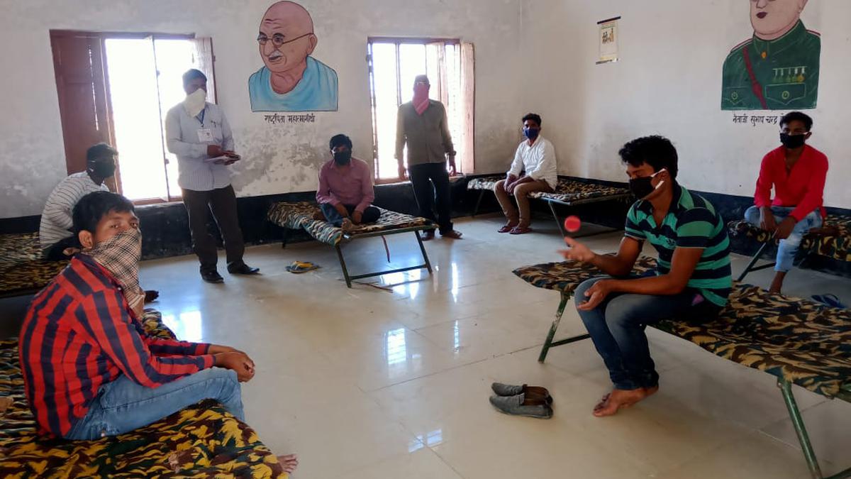 Coronavirus | U.P. villages tense as many skip quarantine - The Hindu