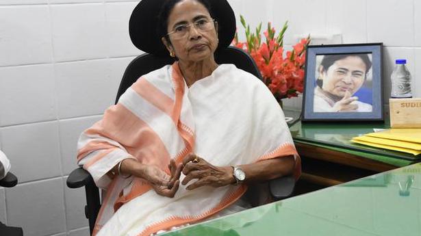 West Bengal Assembly elections | Mamata Banerjee asks Jharkhand CM to campaign for her; JMM to decide on it