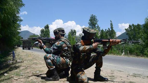 Soldiers posted in Kashmir can pursue courses from Valley varsity now