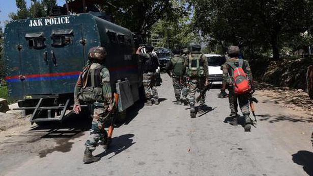 CRPF vehicle attacked in Kashmir