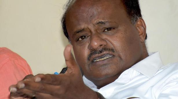 Kumaraswamy accuses Siddaramaiah of taking money to help BJP in 2008 byelections