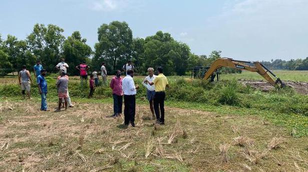 Udupi school inspires MLA to take the lead in cultivation of fallow land