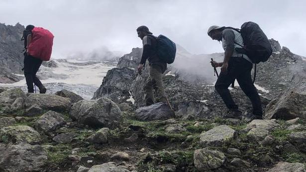 Trekkers from Mysuru, Hassan return safely after expedition in Himachal Pradesh