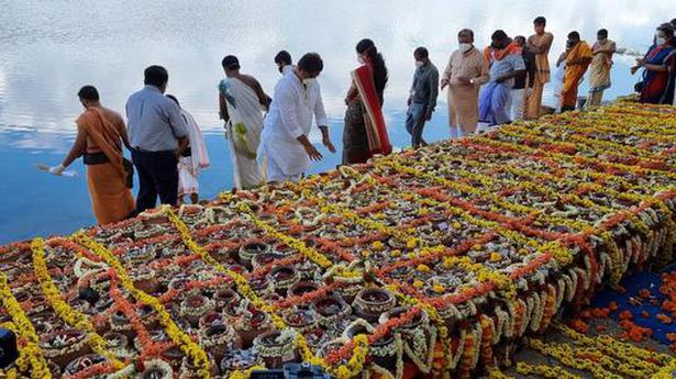 Final rites for nearly 950 COVID-19 victims performed at Srirangapatna