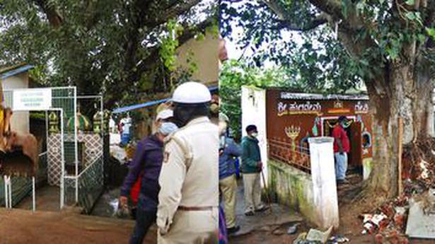 Temple, dargah on road cleared as residents extend cooperation