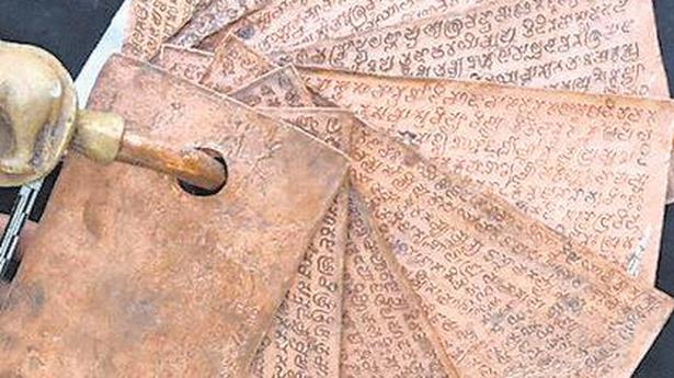 Discovery of copper plate inscriptions at Halebelagola excites scholars