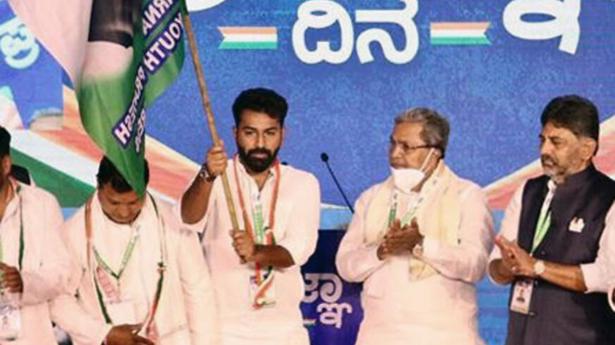 Nalapad assumes charge as Youth Congress president in Karnataka