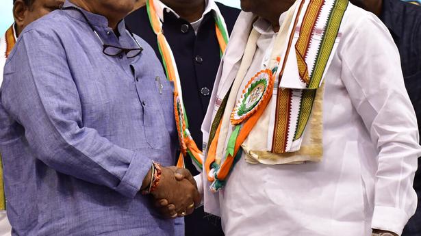 Leaked conversation points to ‘camps’ in Karnataka Congress