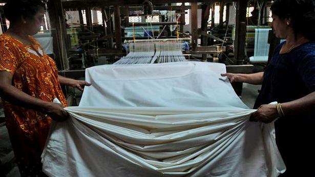 Crisis looms over Chendamangalam weavers