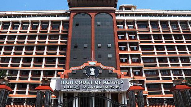 Kerala High Court directs Kochi Corporation to widen drain at Kathrukadvu