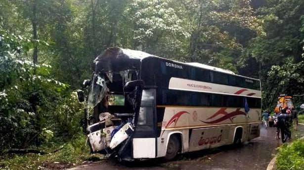 Driver dead, 15 passengers injured in bus accident