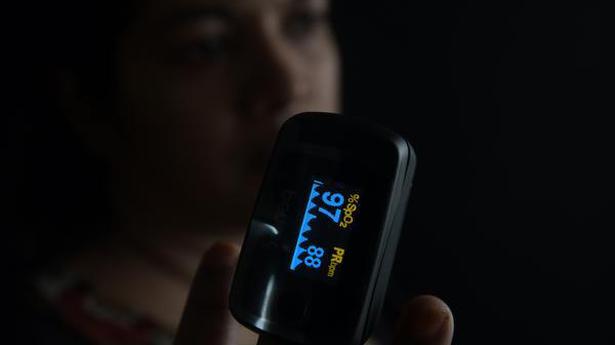 Drugs control authorities, traders in Kerala differ over sale of pulse oximeters