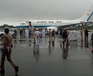 Prime Minister Narendra Modi arriving at the Naval Base in Kochi, August 18, 2018