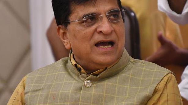 HC issues summons to Somaiya in defamation case filed by Sena leader