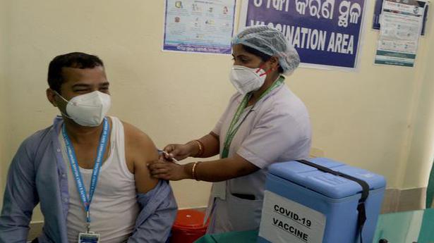 Coronavirus live updates | India records 15,590 fresh cases