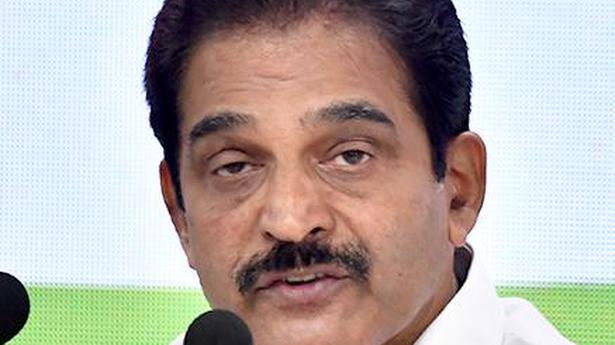 Congress leader writes to President on Kerala varsity row