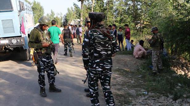 Encounter breaks out between security personnel, militants in J&K's Kulgam