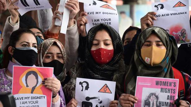 Acid attack on woman triggers protest in Kashmir